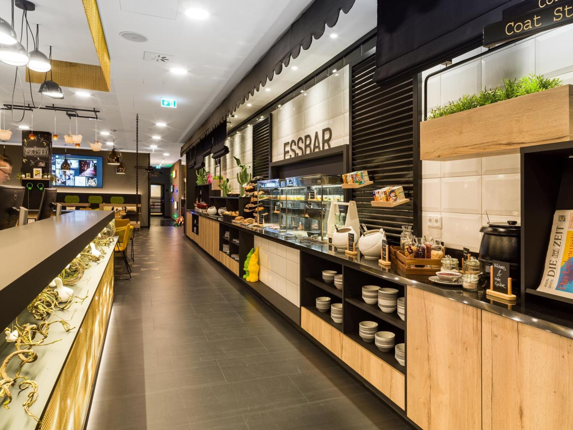 - The Niu, Cobbles By Ihg Essen