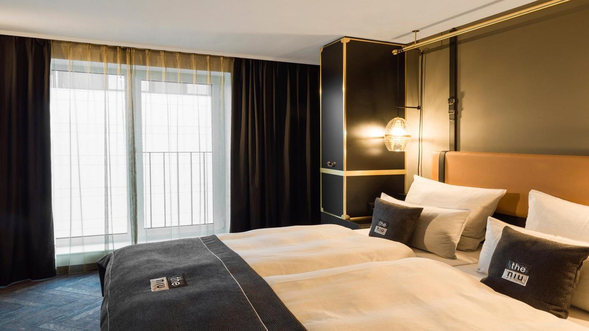 - The Niu, Cobbles By Ihg 3* Essen